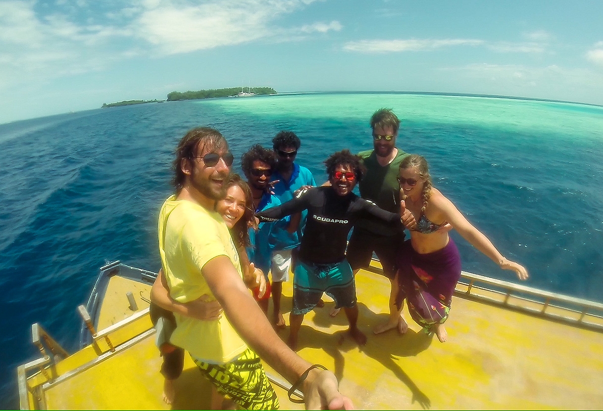El equipo Manta Divers. Guraidhoo, Maldivas