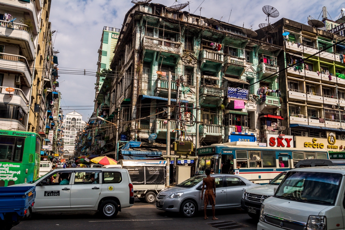 Viviendas recargadas, Yangon