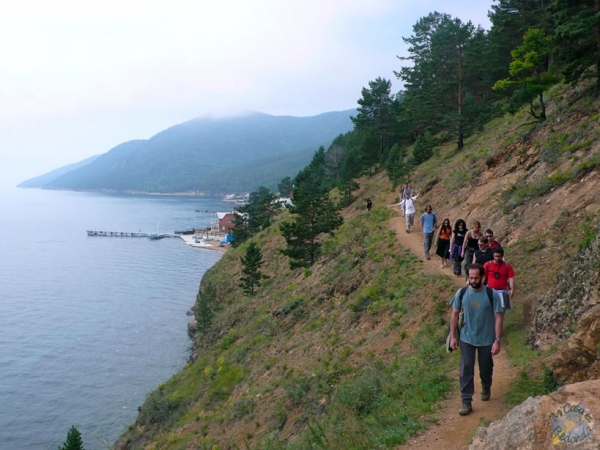 Caminando a orillas del Baikal