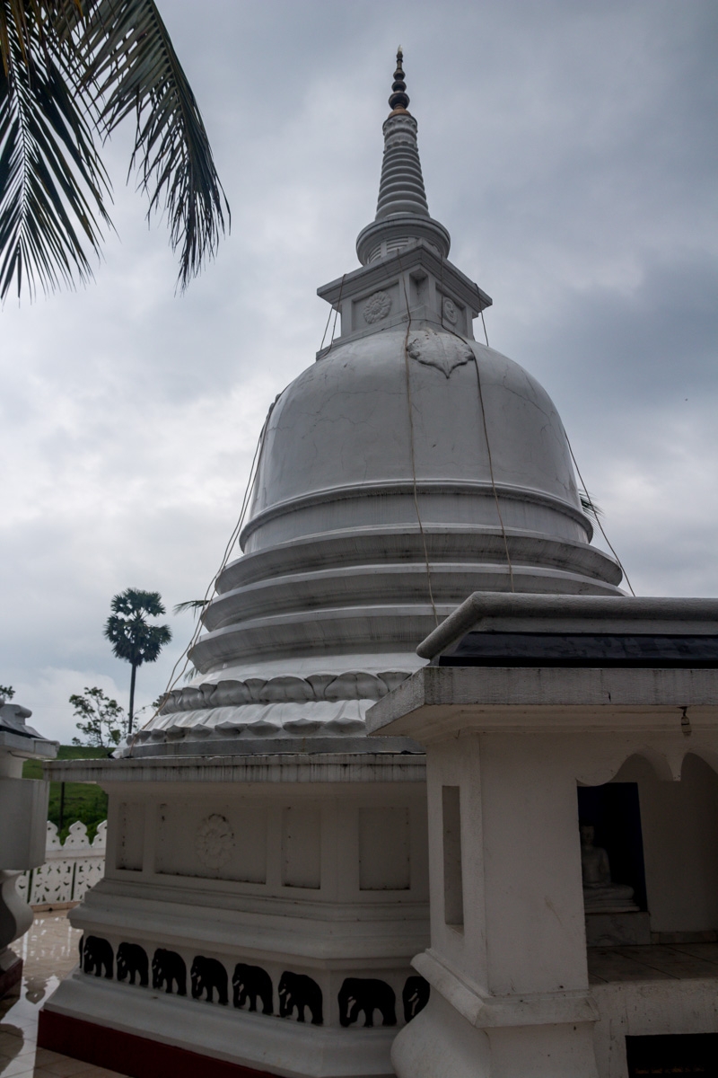 Stupas contra la lluvia, Polonnaruwa