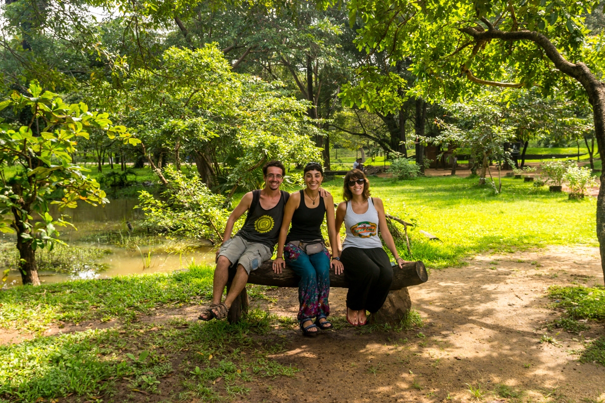 Ola, Vero y Carol, Polonnaruwa