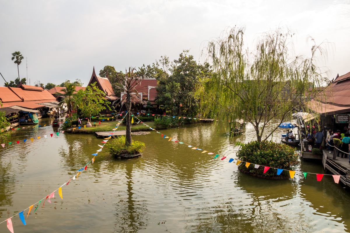 El mercado flotante de Ayutthaya