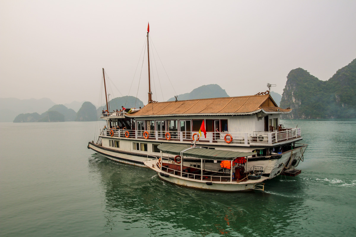 Halong Bay - Imperial Junk