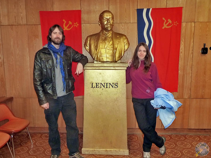 Con el colega Lenin, en el bunker cerca de Ligatne