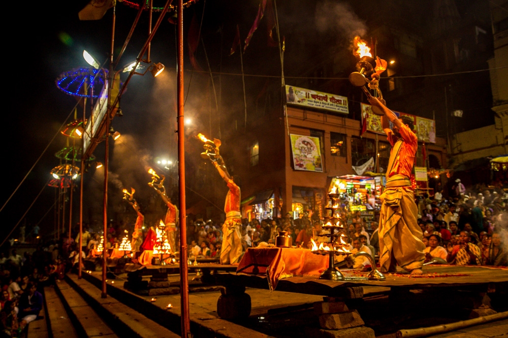 Sincronización en los pasos. Varanasi