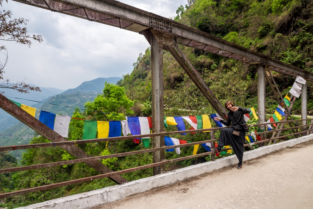 Uno de los muchísimos puentes que unen las montañas de Sikkim