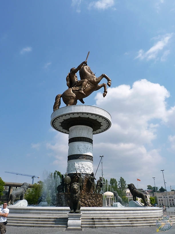 Monumento a Alejandro Magno el centro de Skokpje