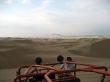 Con nuestro buggy en las dunas de Huacachina