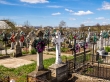 Cementerios repletos de flores para celebrar la Pascua en Rumanía