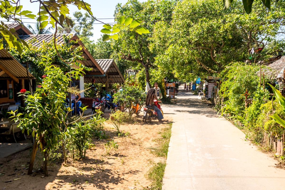Caminos de Koh Phayam