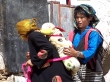 Sinfín de peregrinos budistas en las calles de Lhasa