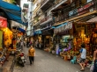 Calles y comercios en Hanoi